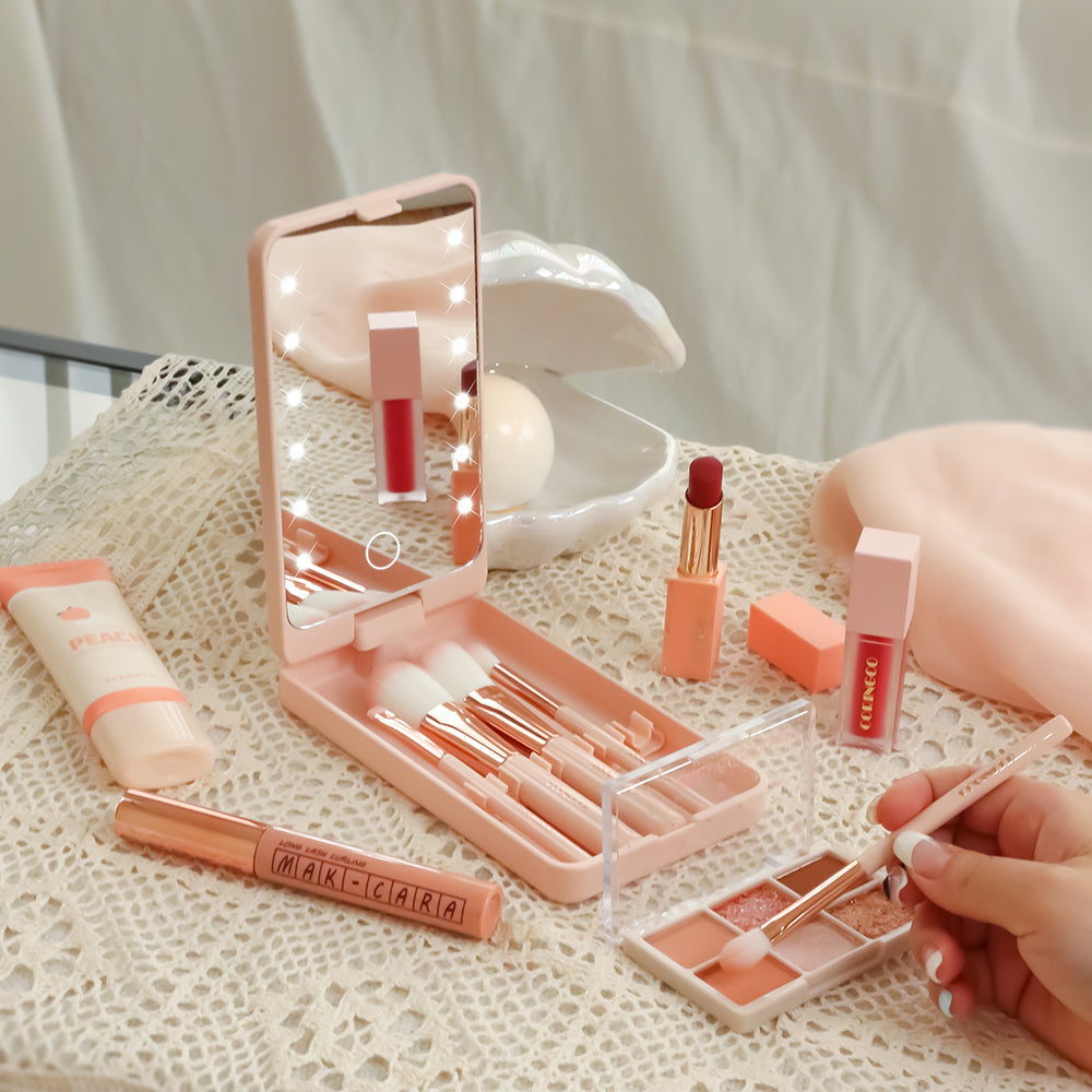 CORINGCO My Sweet Room Brush 5p Set (LED Mirror) Available on Seoulbazaar, your online store for trendy korean products.