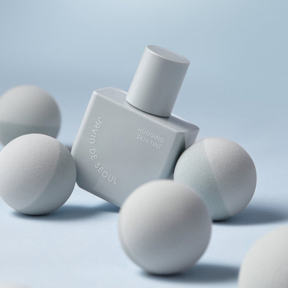 JAVIN DE SEOUL Hugging Skin Tint Tone-Up Base 55g Available on Seoulbazaar, your online store for trendy korean products.