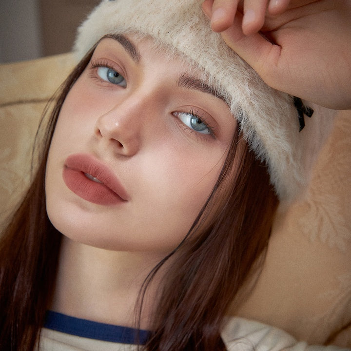 AOU Floofy Matte Balm disponible sur Ma petite Coree, ton Eshop 100% K-beauty en direct de Seoul