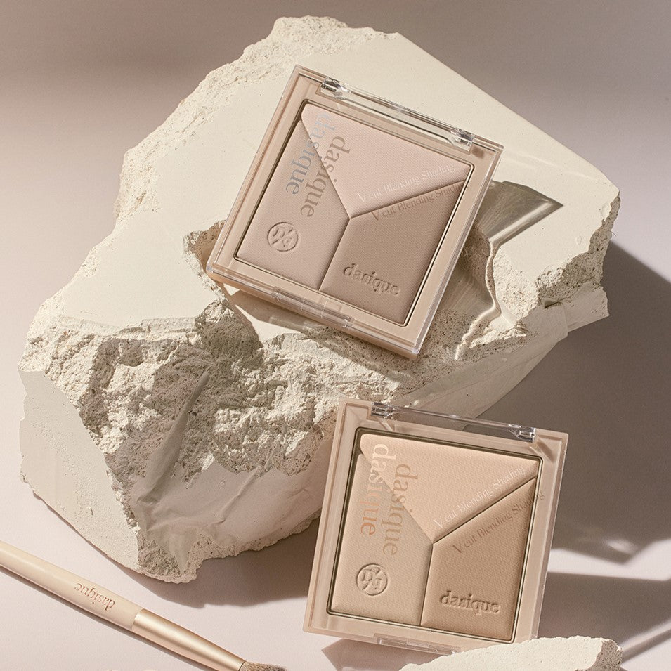 DASIQUE V Cut Blending Shading Available on Seoulbazaar, your online store for trendy korean products.