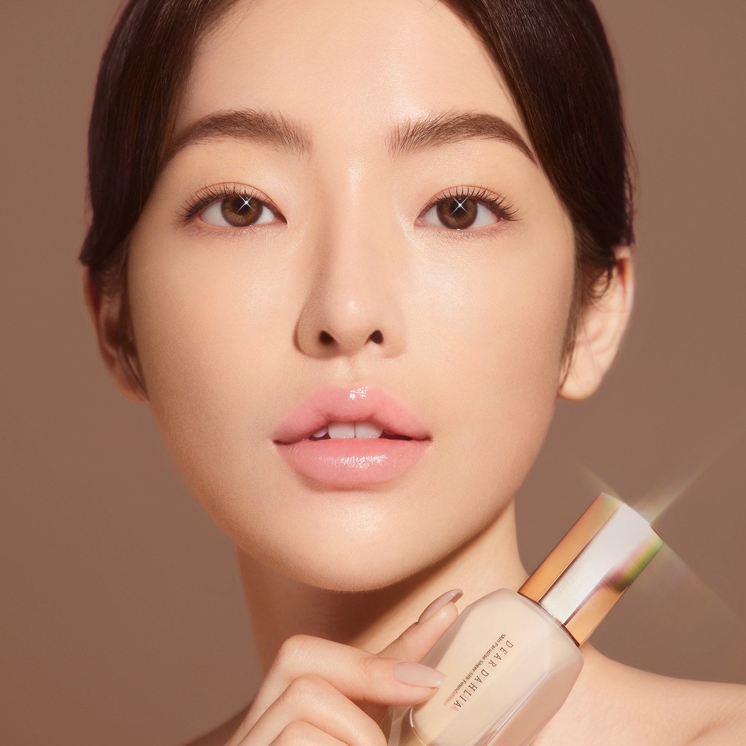 DEAR DAHLIA Skin Paradise Sheer Silk Foundation disponible sur Ma petite Coree, ton Eshop 100% K-beauty en direct de Seoul