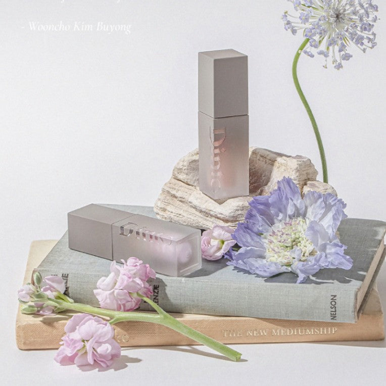 DINTO Woon Cho Light-Veil Concealer Available on Seoulbazaar, your online store for trendy korean products.