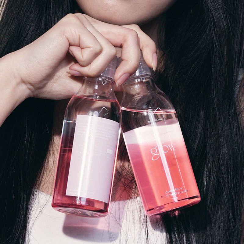 GLOW Guav Facial Treatment Cleanser 190ml Available on Seoulbazaar, your online store for trendy korean products.