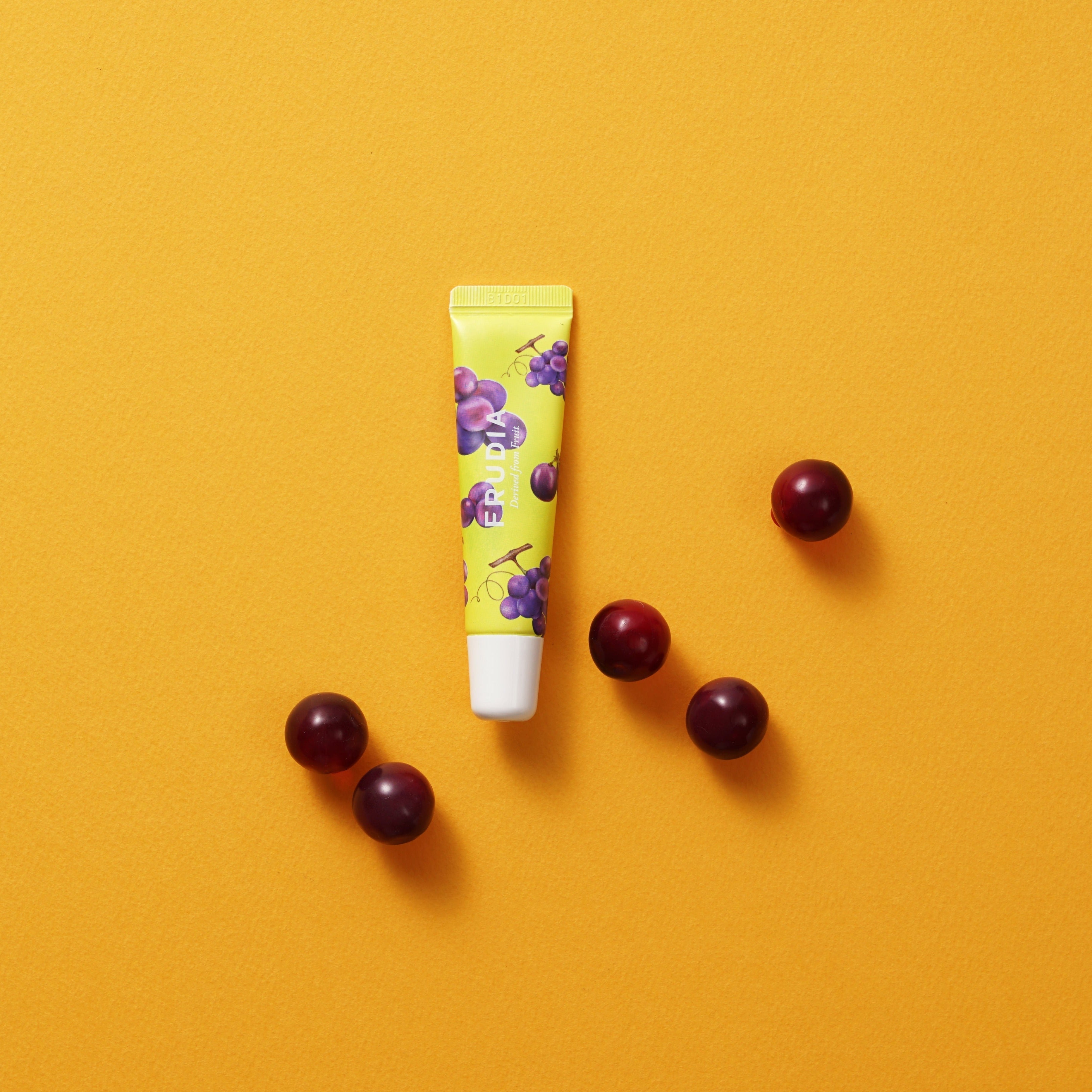 FRUDIA Grape Honey Chu Lip Essence 10g Available on Seoulbazaar, your online store for trendy korean products.