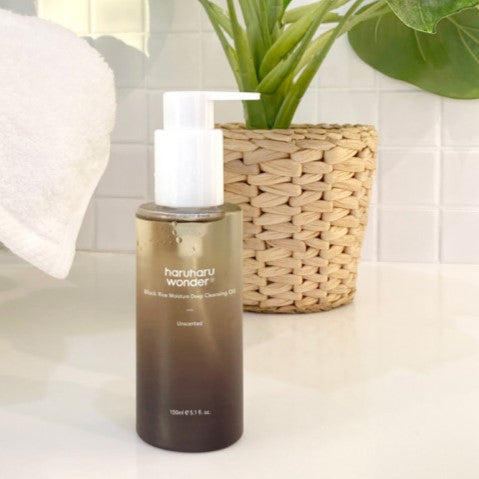 HARUHARU Black Rice Moisture Deep Cleansing Oil 150ml Available on Seoulbazaar, your online store for trendy korean products.