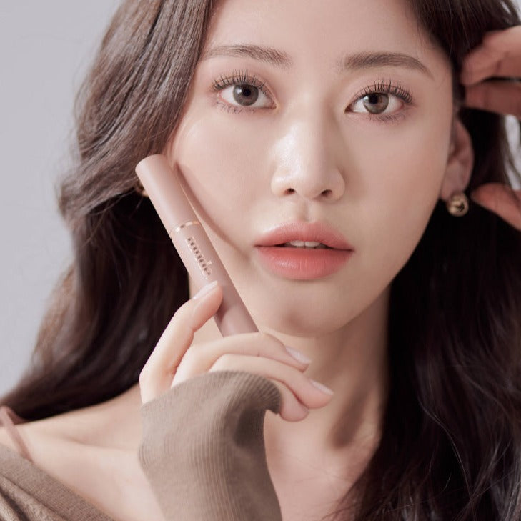 MUDE Inspire Volume Curling Mascara Available on Seoulbazaar, your online store for trendy korean products.