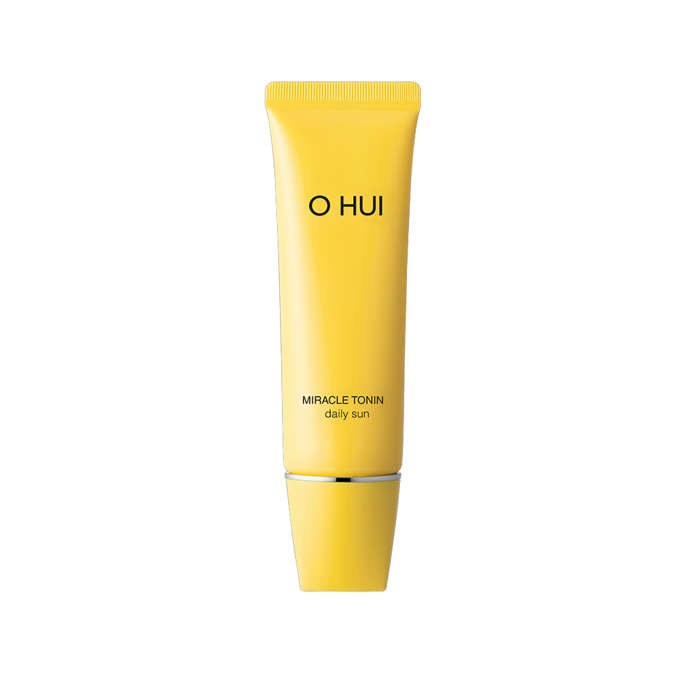 OHUI Miracle Toning Daily Sun 50ml Available on Seoulbazaar, your online store for trendy korean products.