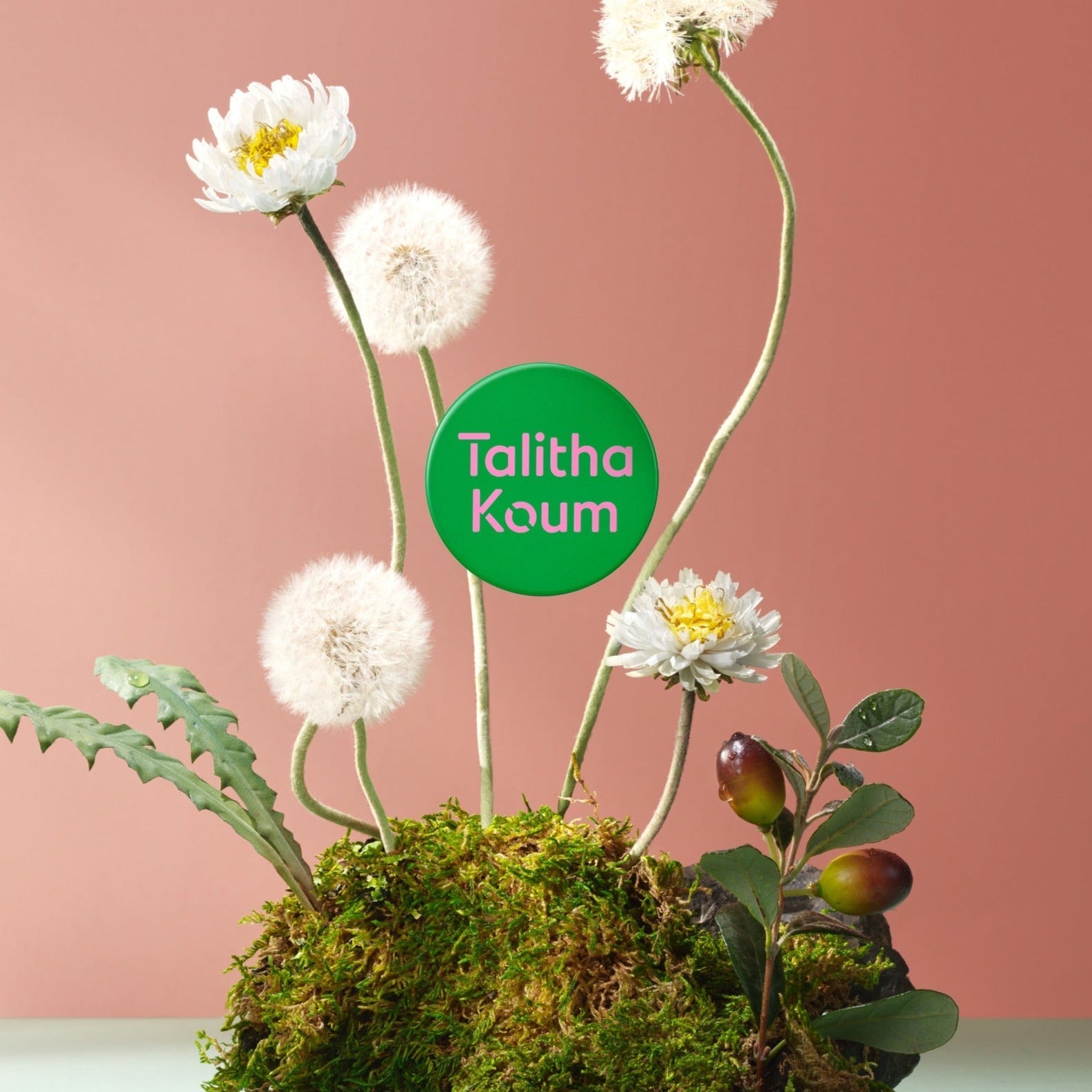 TALITHA KOUM Lipcure Balm 6g Available on Seoulbazaar, your online store for trendy korean products.