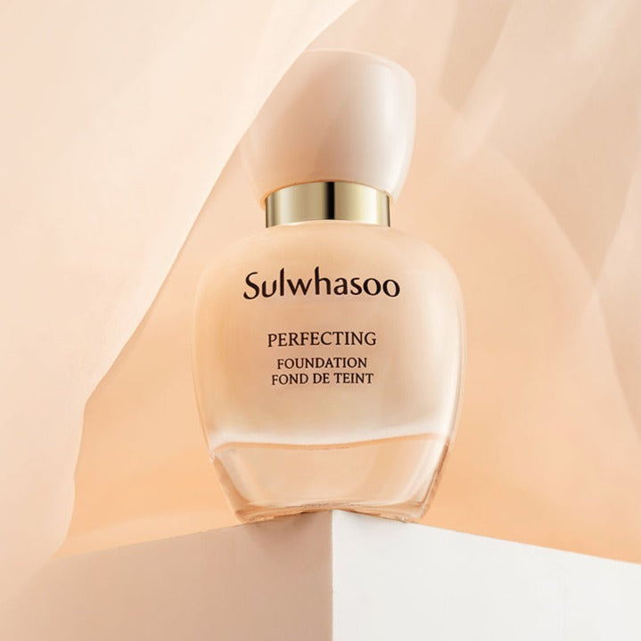 SULWHASOO Perfecting Foundation 35ml Available on Seoulbazaar, your online store for trendy korean products.