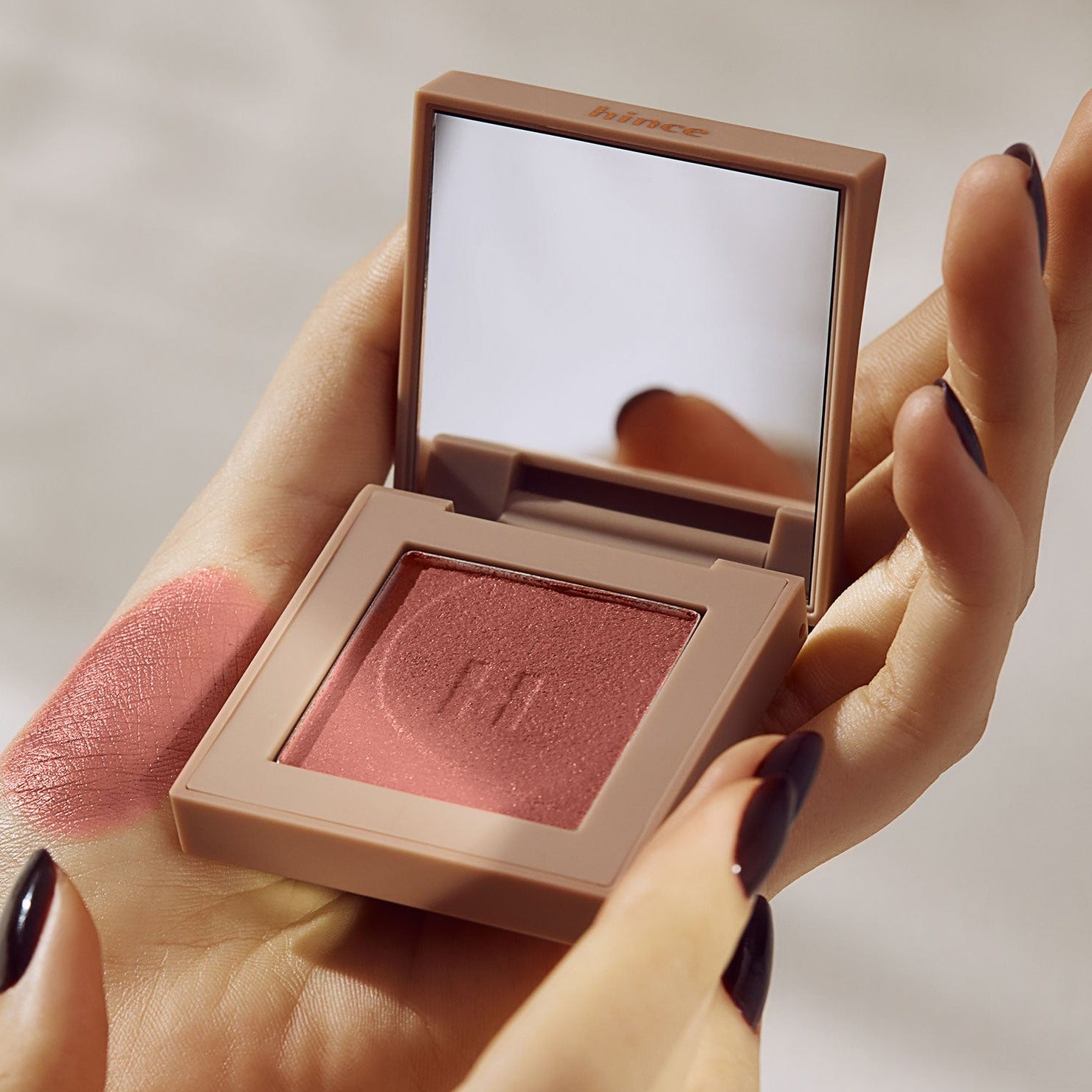 HINCE New Depht Eye Shadow Available on Seoulbazaar, your online store for trendy korean products.