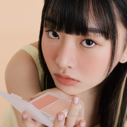 HAKIT Florid Layer Blusher Available on Seoulbazaar, your online store for trendy korean products.
