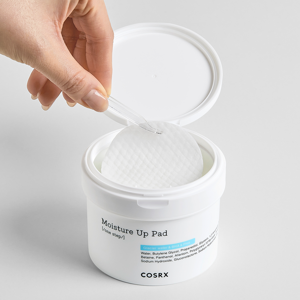 COSRX Moisture Up Pad 70p 140ml Available on Seoulbazaar, your online store for trendy korean products.